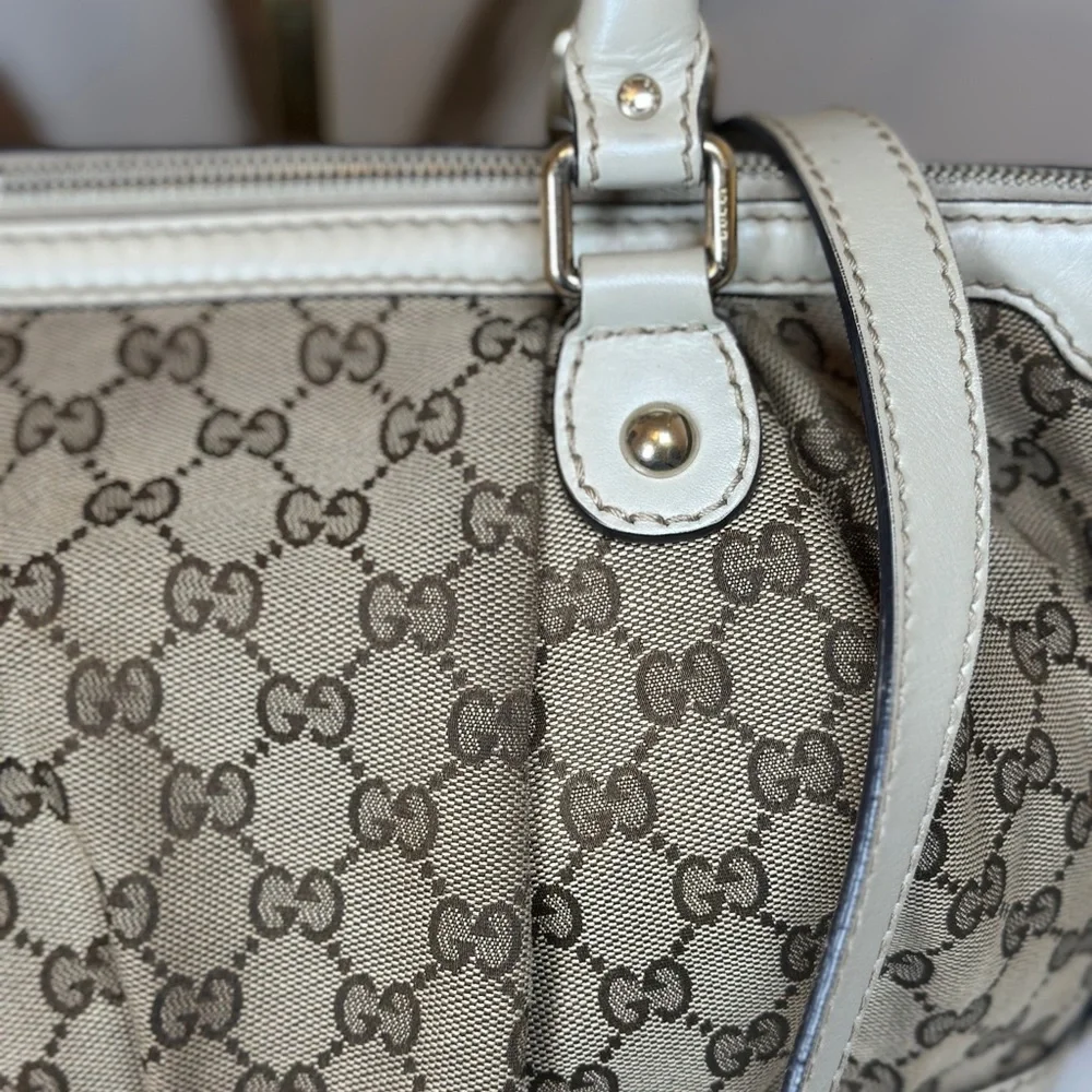 Gucci Sukey Bag - Picture 4 of 14